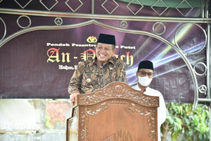 Hadiri Haul KH Muhdi Sirojuddin, Bupati: Kebumen Punya Banyak Waliyullah